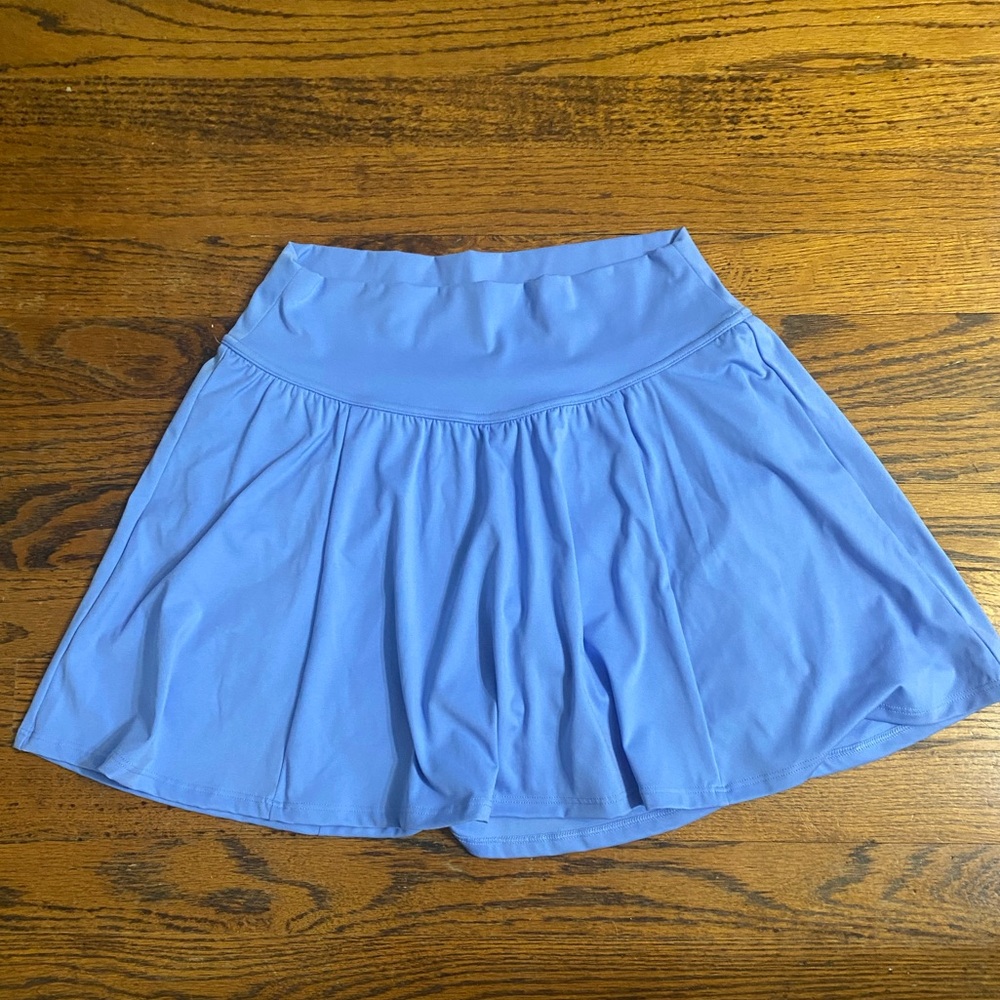 NWT Gilly Hicks Blue Athletic Skirt (size M)